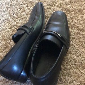 Practically brand new Size 10 Black dress shoes